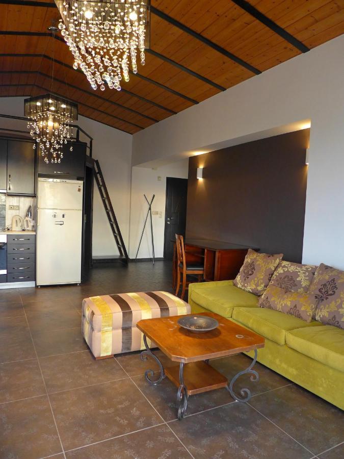 Wide-View & Quiet Apartment Chania Hriszí Aktí Haniá Kültér fotó