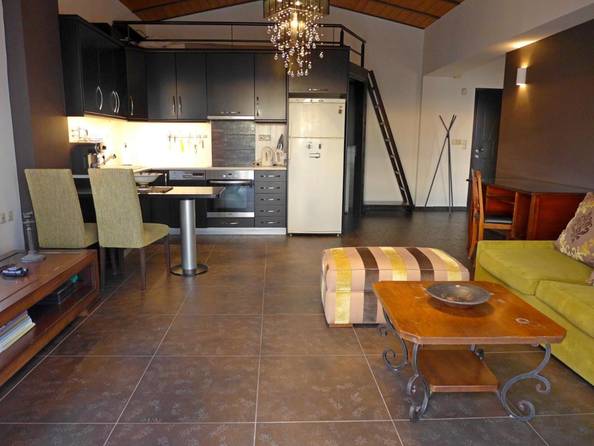 Wide-View & Quiet Apartment Chania Hriszí Aktí Haniá Kültér fotó