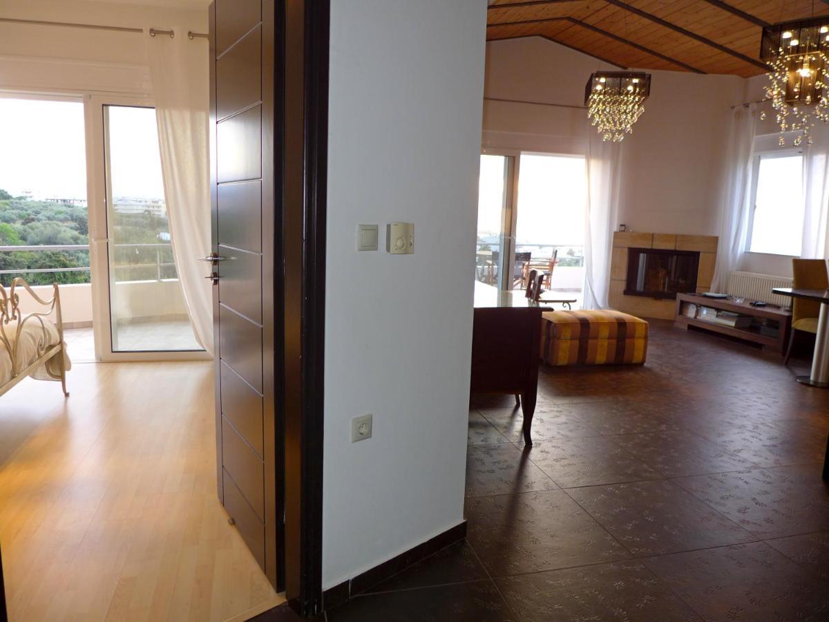 Wide-View & Quiet Apartment Chania Hriszí Aktí Haniá Kültér fotó